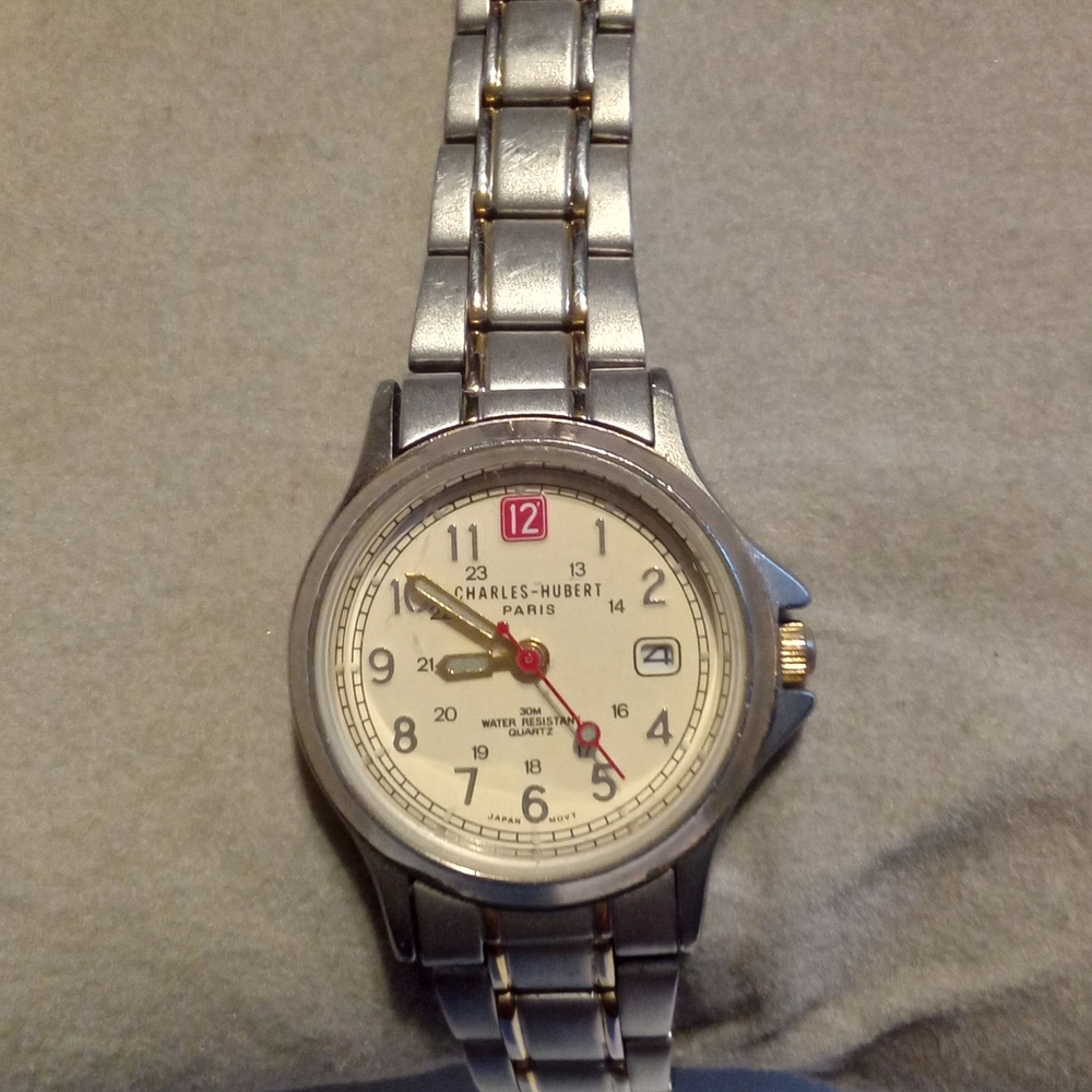 Charles Hubert Paris Quartz Watch Cream Dial Gold Tone Accent 30M Water Resistan